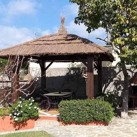 Casa Camelias