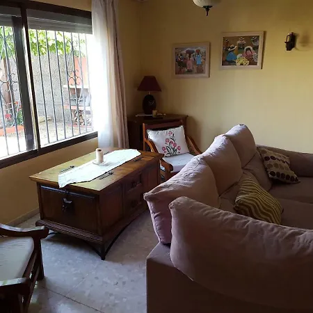 Casa Camelias Holiday home *